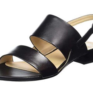 Empty sandals with back belt